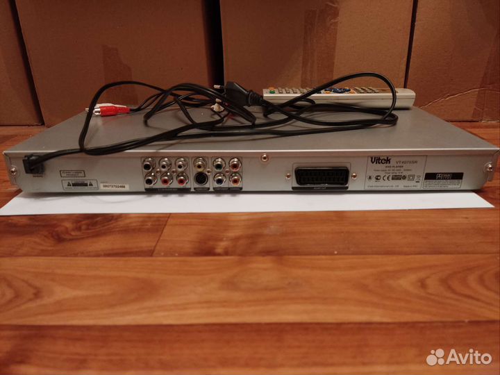DVD проигрыватель Vitek