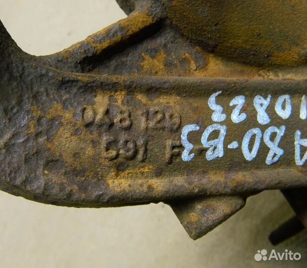 Коллектор выпускной Audi 80 B3