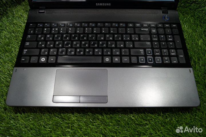 В отличном состоянии Samsung на Core i3+6GB