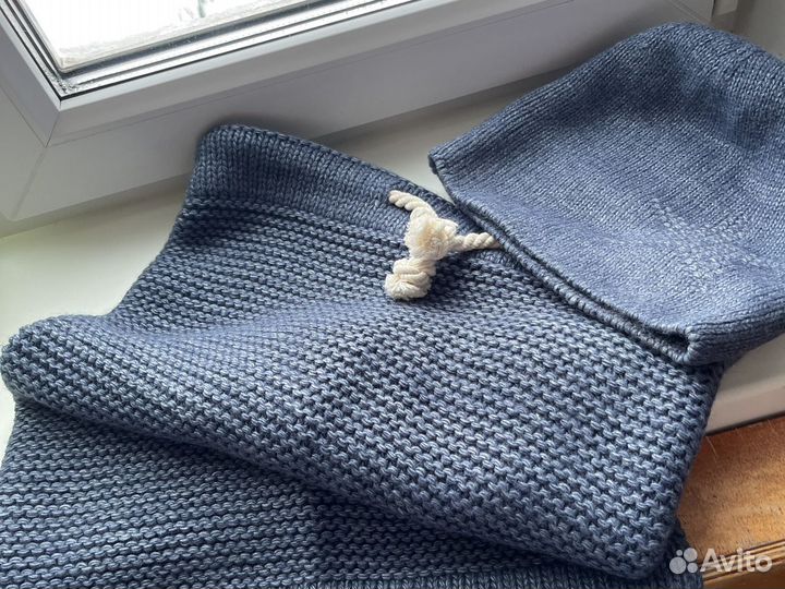 Комплект шапка и большой обьемный снуд