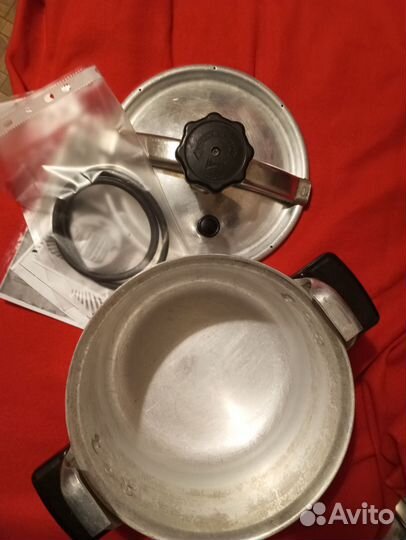 Скороварка Минутка СССР,6 л. Хор сост