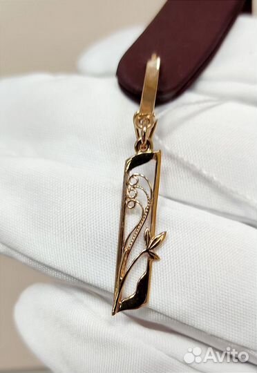 Золотые серьги