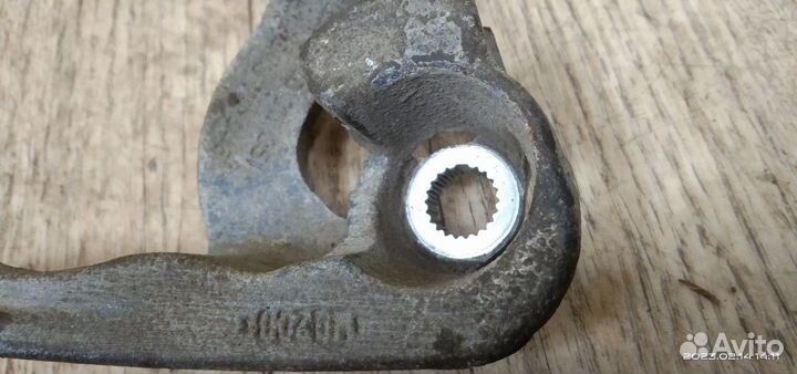 Рычаг переключения кпп Volkswagen Polo 5 (2009-201