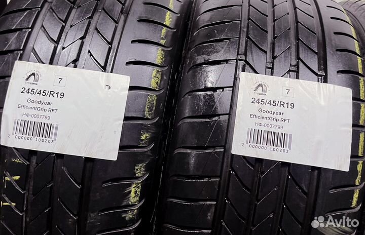 Goodyear EfficientGrip 245/45 R19 94Y