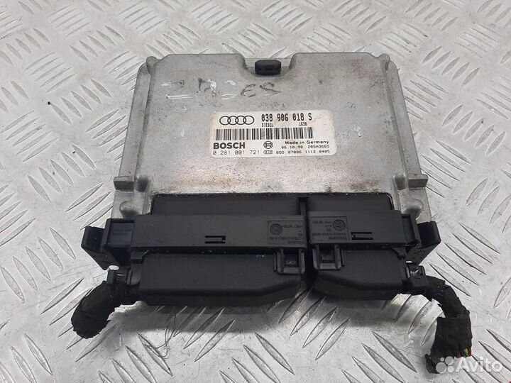 Блок управления двигателем для Audi A4 B5