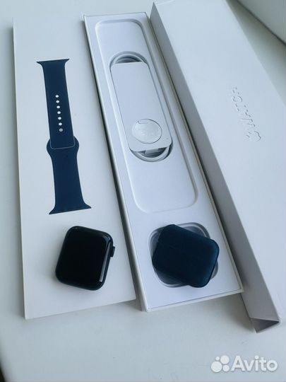 Часы apple watch 6 40mm синие