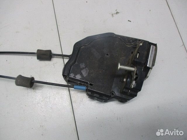 Замок двери задней левой Toyota RAV 4 3 (CA30)