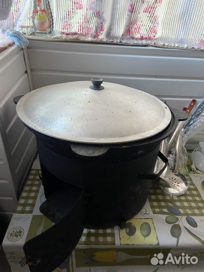 Казан чугунный 22 литра