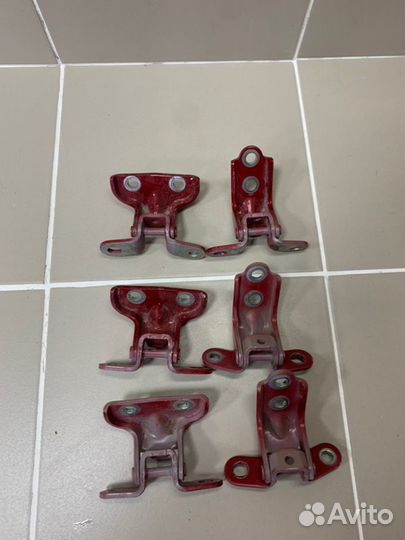 Петля двери левая Hyundai Creta 1.6 G4FG W554116