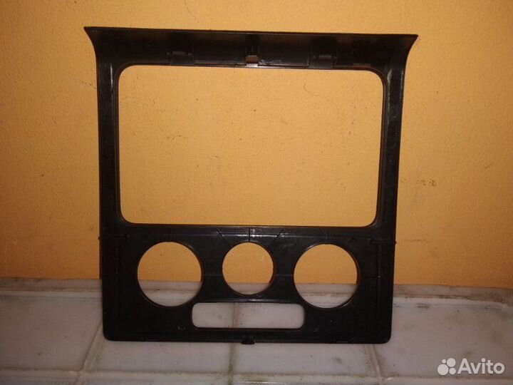 Декоративная накладка Volkswagen Caddy 2KB BSU