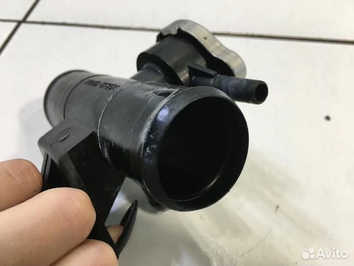 Тройник системы охлаждения Mitsubishi ASX GA1W 201