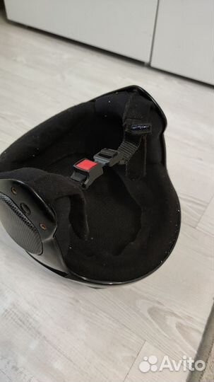 Шлем горнолыжный детский uvex