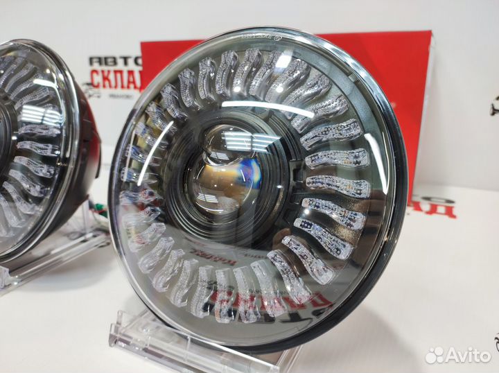 Фары Нива 4х4 Premium LED Light Lens с анимацией