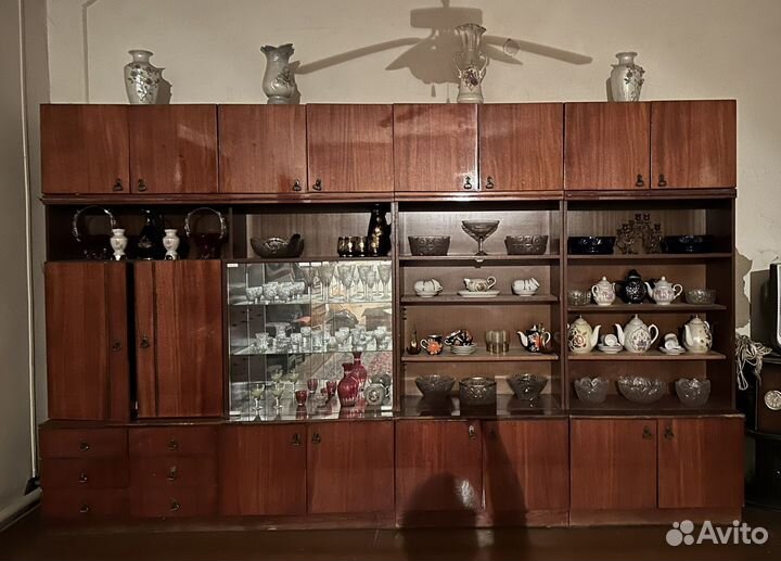 Стенка в гостиную бу