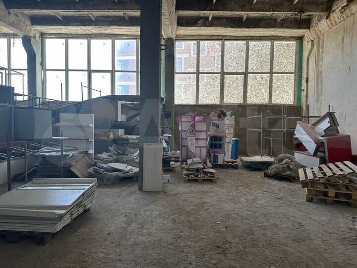 Склад, 221 м²