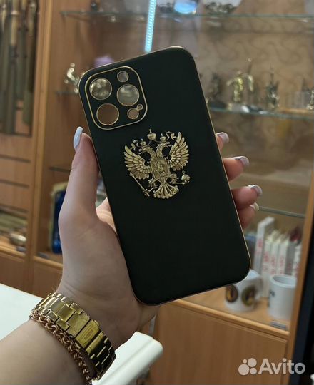 Герб из латуни