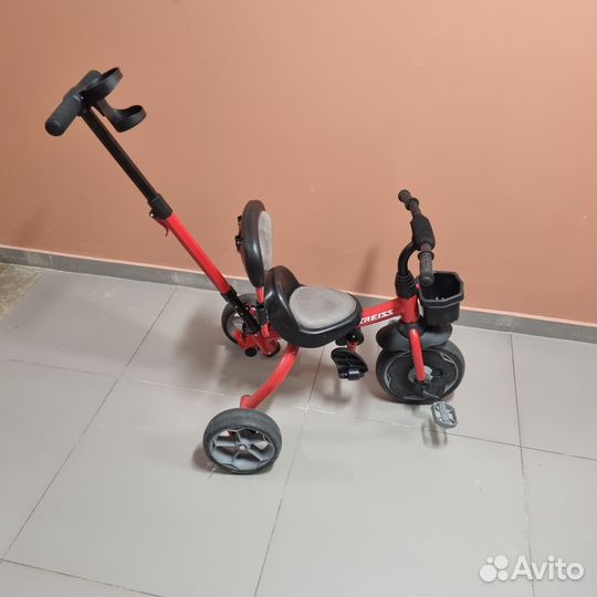 Детский велосипед с родительской ручкой