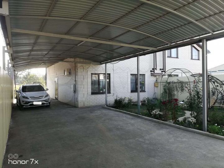 Коттедж 143 м² на участке 3,5 сот.