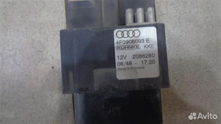 Реле топливного насоса Audi A6 C6 2004-2011