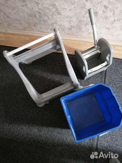 Ведро с тележкой и отжимом