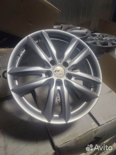 Диски Hyundai R17 Литые 5x114.3 J6,5 S4