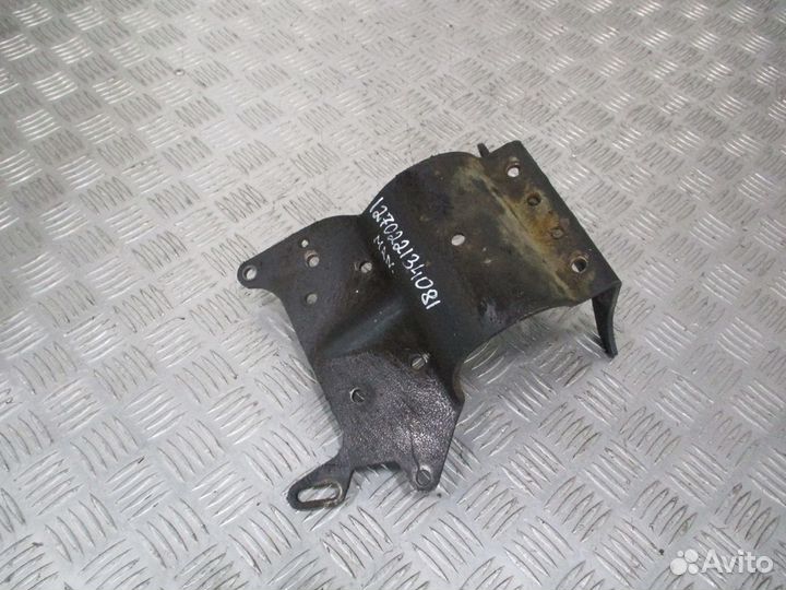 Кронштейн MAN 81517150416