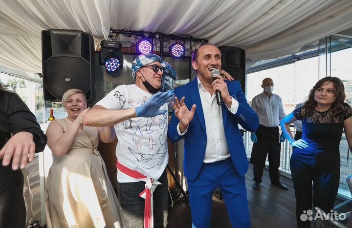 Ведущий + DJ + звук, свет на мероприятие