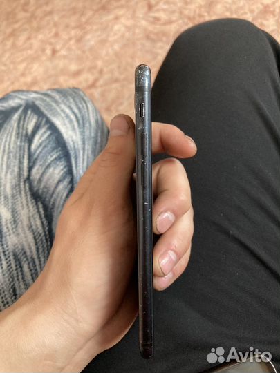 Телефон iPhone 7 32gb