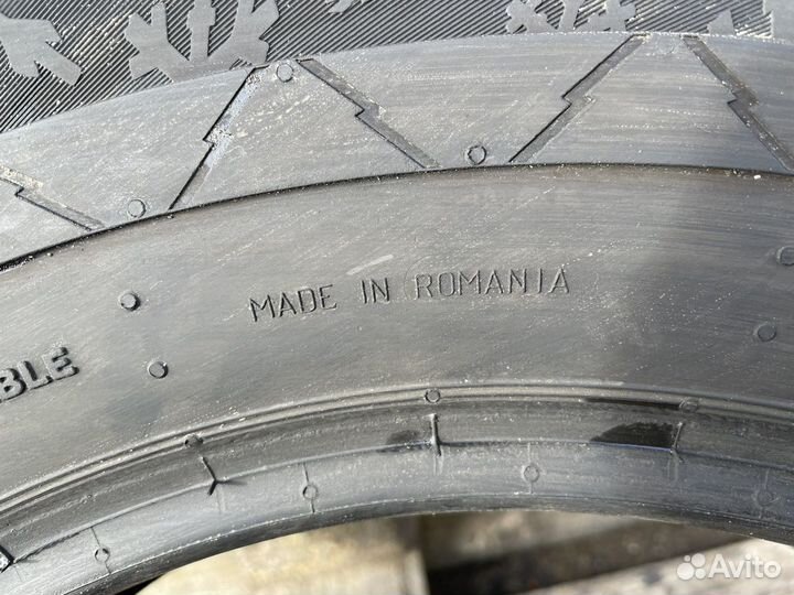 Continental VancoIceContact 205/75 R16C