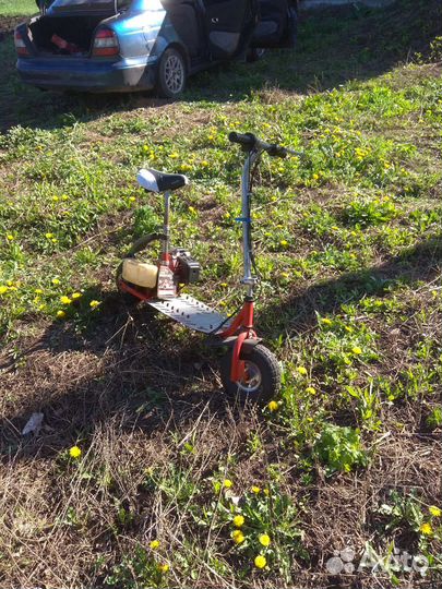 Бензиновый самокат