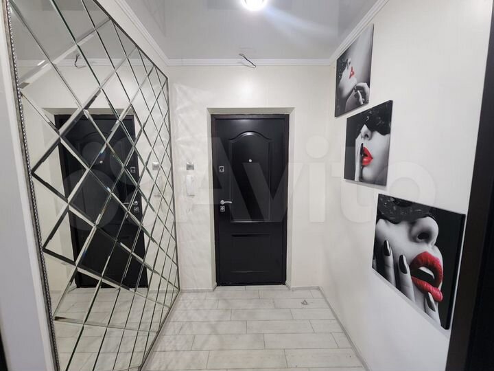 2-к. квартира, 58 м², 8/10 эт.