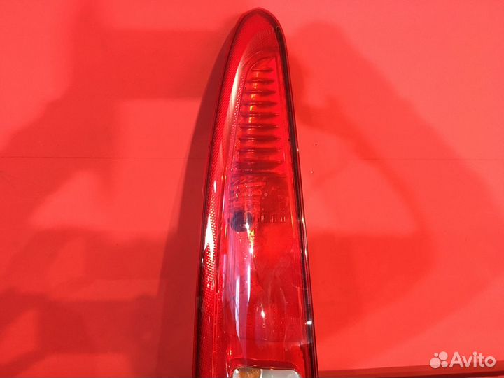 Фонарь задний левый Ford Fusion хетчбэк F6JB