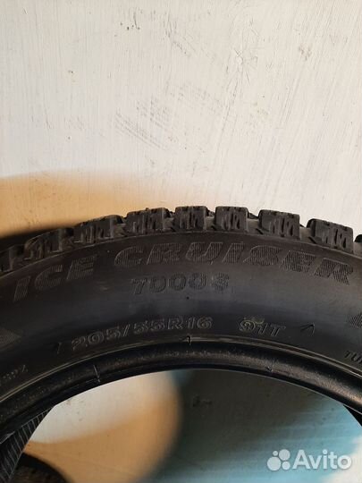 Bridgestone Ice Cruiser 7000S 205/55 R16 91T