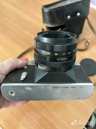 Плёночный фотоаппарат Зенит Е
