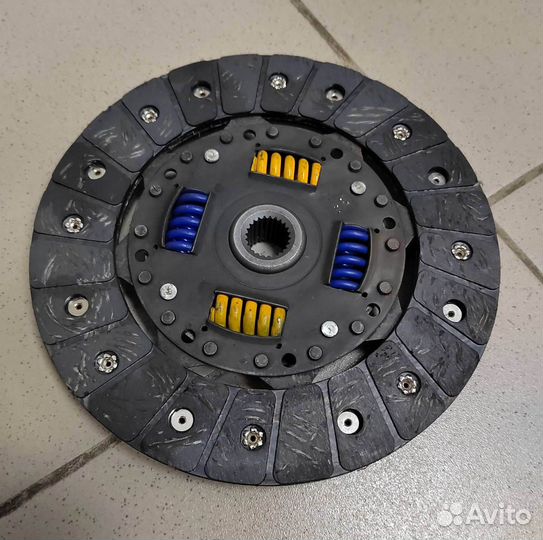 Диск сцепления VW Golf 3 / Amulet (210 мм.)