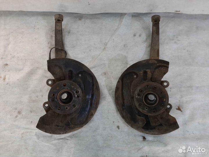 Кулак передний Mercedes GL 164