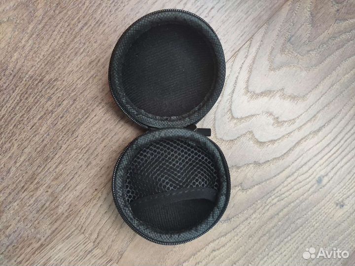 Чехол для наушников