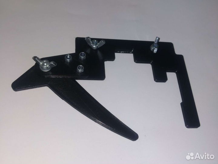 Препаратоводитель к предметному столику микроскопа