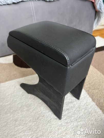 Подлокотник на Granta