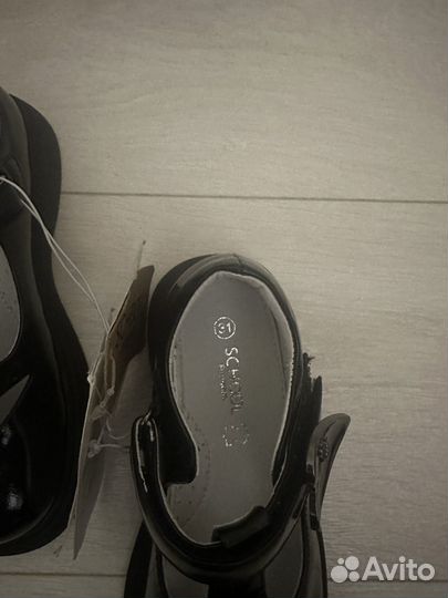 Новые сандали 31 размер