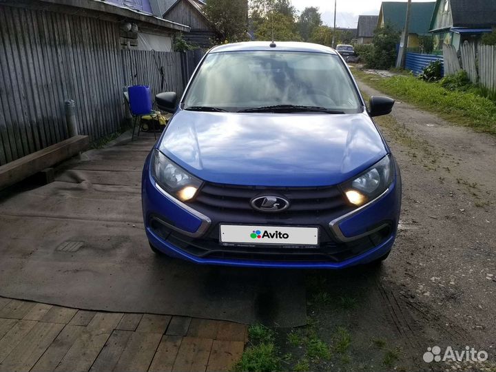 LADA Granta 1.6 МТ, 2020, 80 000 км