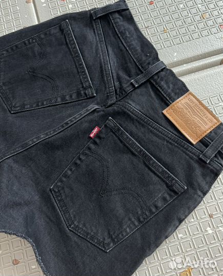 Джинсовые шорты levis