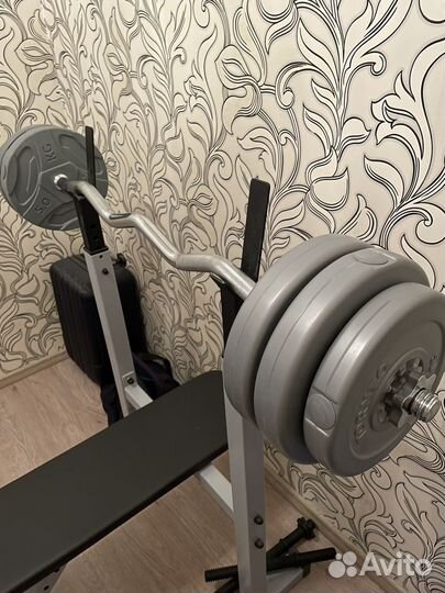 Скамья для жима со стойками