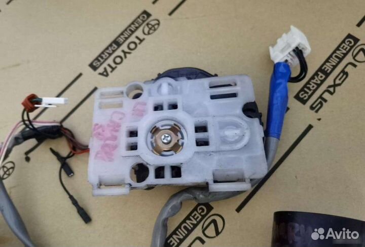 Моторчик складывания зеркала Toyota Camry 50