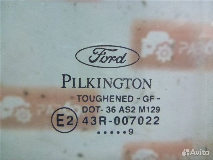 Стекло двери заднее правое Ford Focus DFW eydk