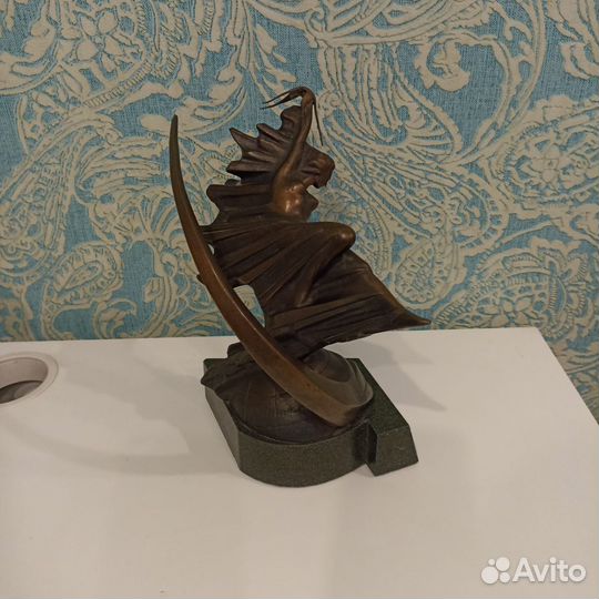 Уменьшенная скульптура 