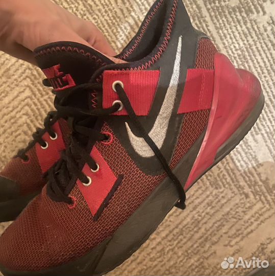 Кроссовки nike