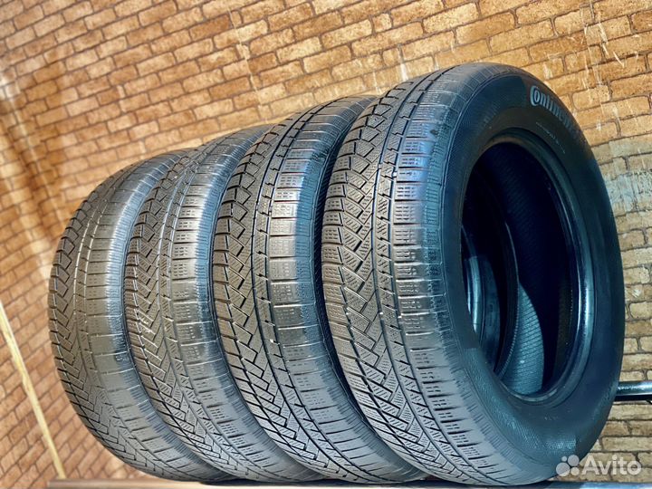 Continental ContiWinterContact TS 850P SUV 235/65 R17 104H
