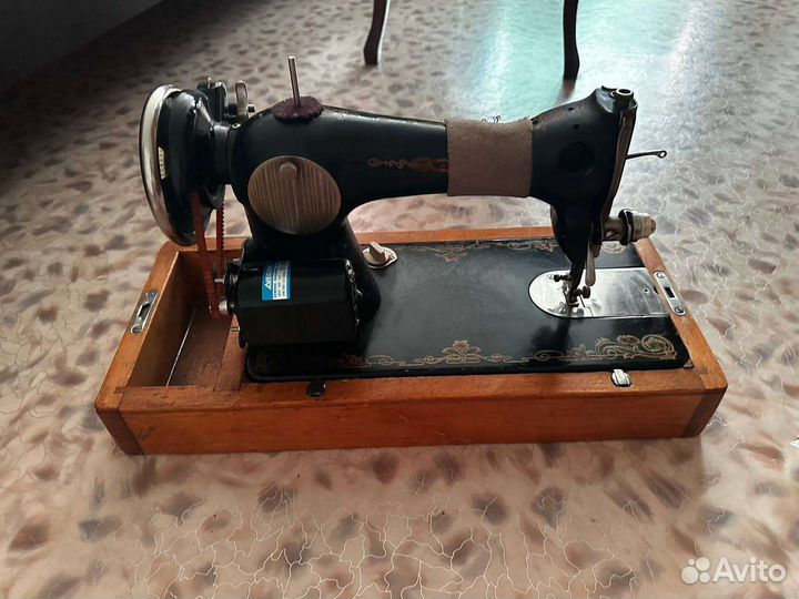 Швейная машинка