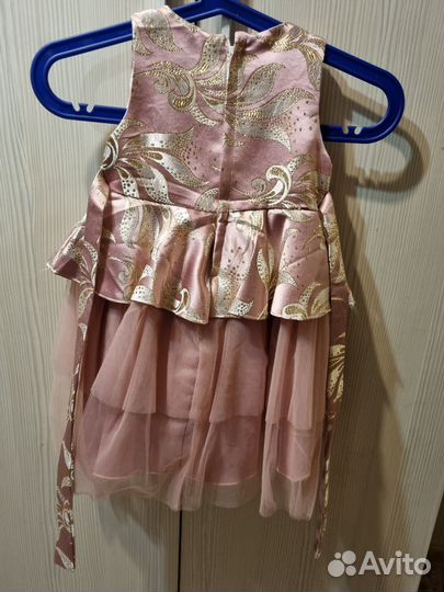 Платье для девочки 90